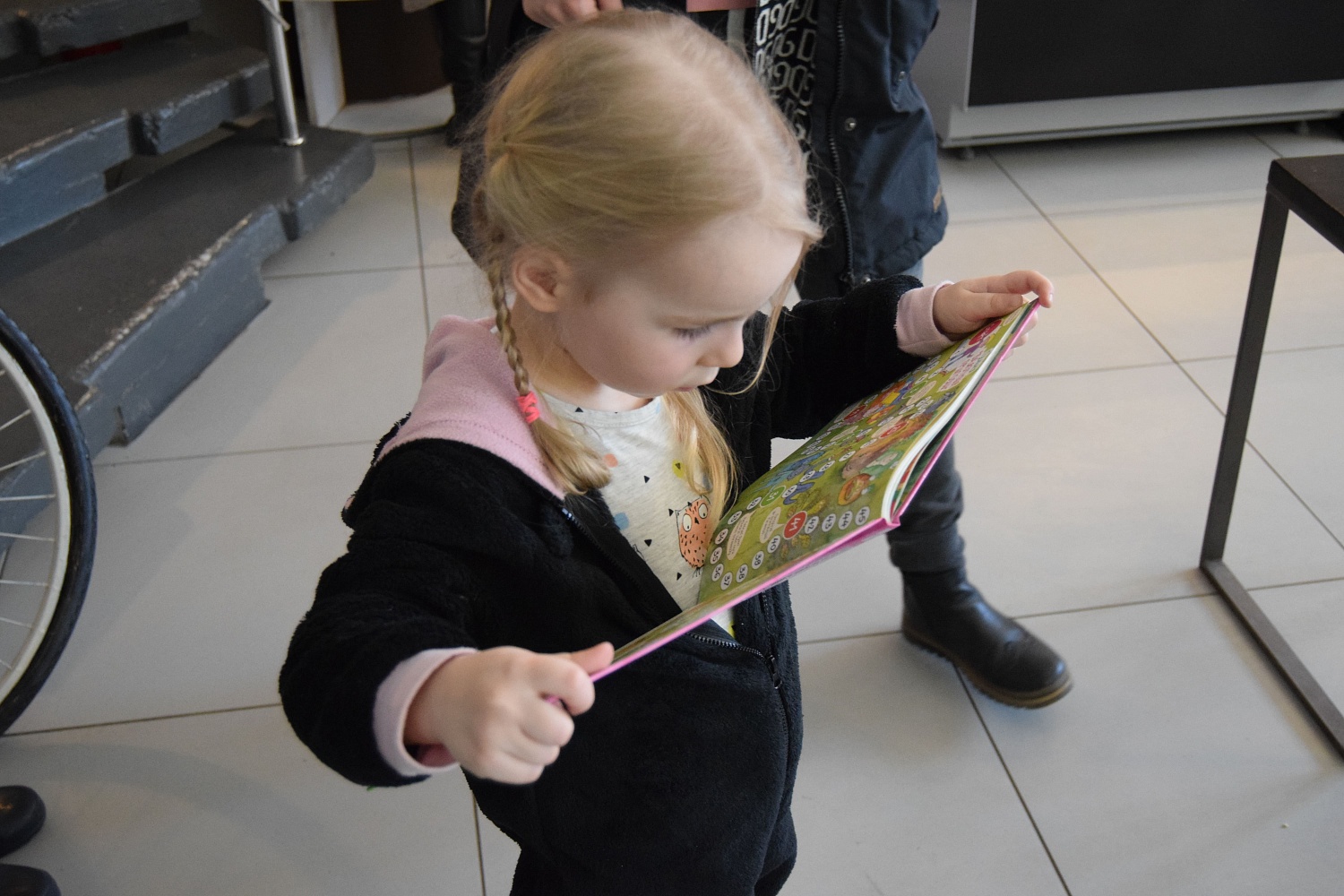 Прэзентацыя кнігі “Балотныя прыгоды. Цікавінкі ад Бульбінкі і Журавінкі”